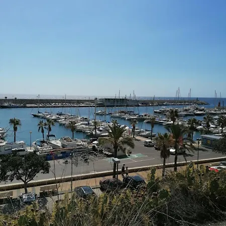 Apartment Luxury Renovated 2-bedroom With Pool Villajoyosa