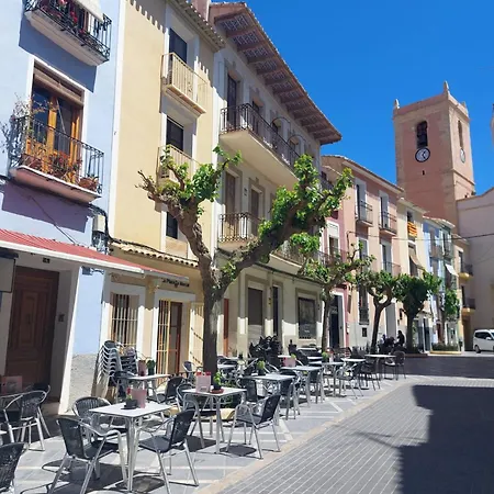 Luxury Renovated 2-bedroom With Pool Apartment Villajoyosa